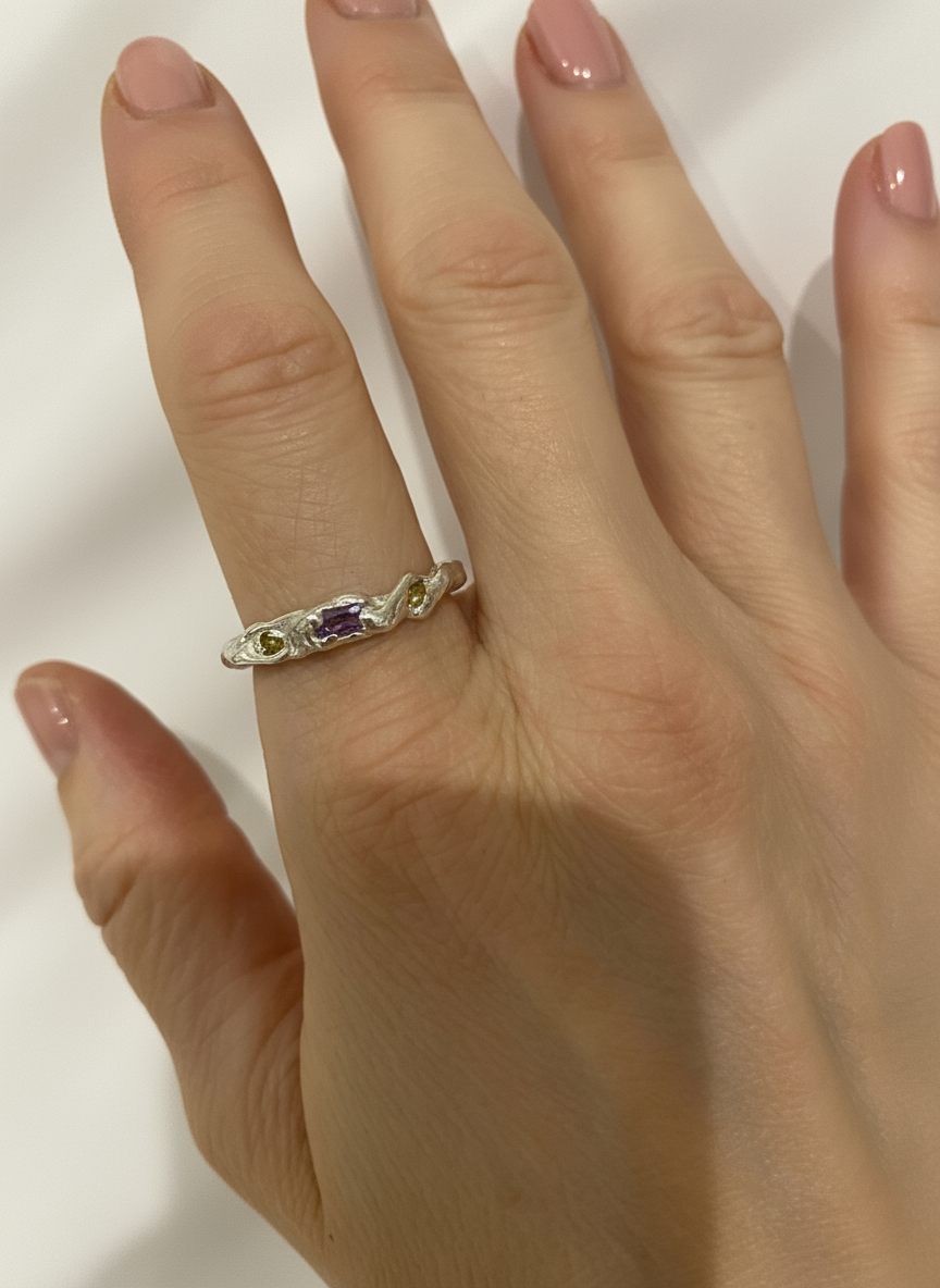 Twisted Roots Ring